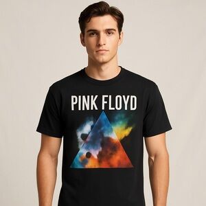 Pink Floyd Dark Side of the Moon graphic T shirt sz medium black